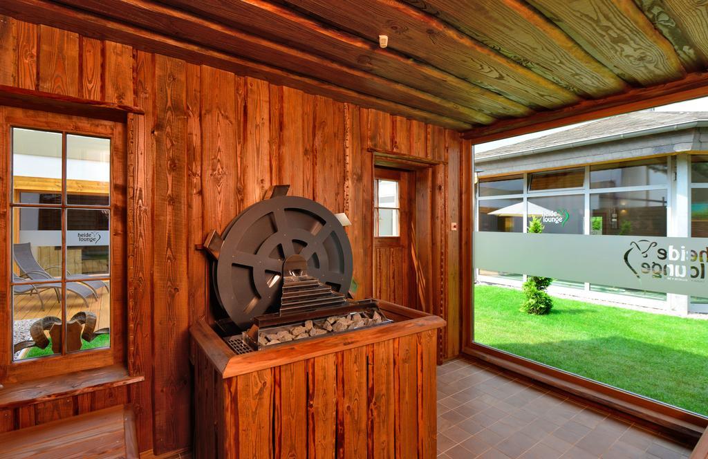 Landhotel Schnuck Schneverdingen Εξωτερικό φωτογραφία